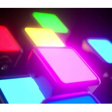Ulanzi VL49 RGB - Накамерный LED осветитель с аккумулятором 2500-9000K, 2000mAh