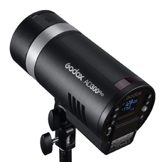 Godox Witstro AD300Pro - Вспышка аккумуляторная с поддержкой TTL
