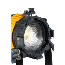 Аккумуляторный светодиодный осветитель FST SPL-1200 точечный фокусируемый