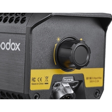 Осветитель светодиодный Godox S60Bi фокусируемый